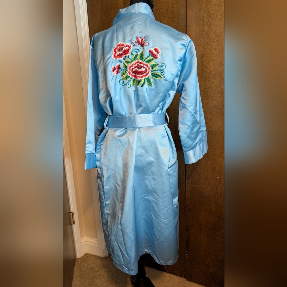 VINTAGE 90s Blue Embroidered Robe Medium - Picture 2 of 8